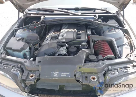 2005 BMW 330Xi from USA, damaged, VIN WBAEW53435PG12112